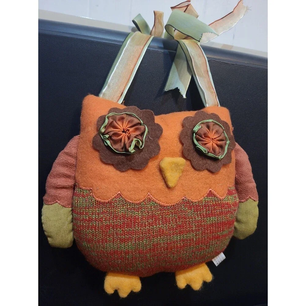 Kirkland’s Friendly Owl Door Hanger Plush Pillow Fall Thanksgiving NEW